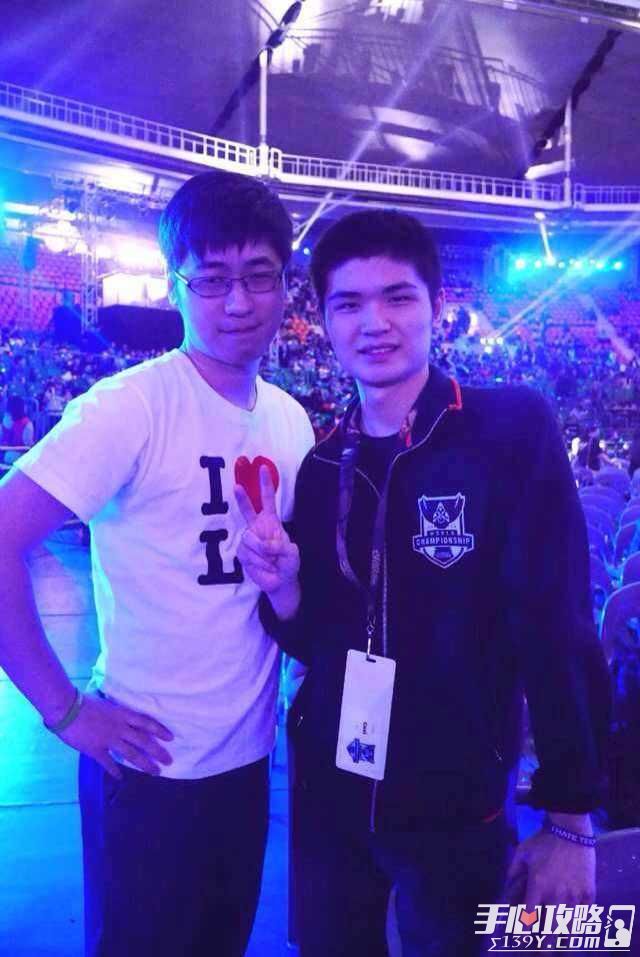 LOL解说王多多经典语录_LOL王多多吟诗型解说