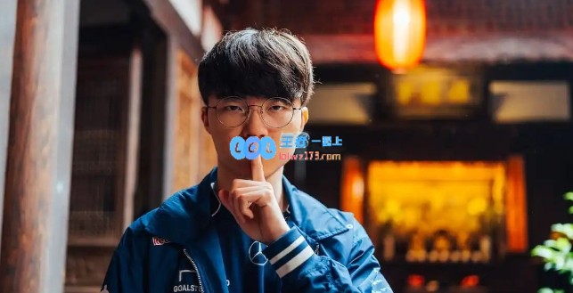 2024年外媒评选十大英雄联盟职业选手，Faker毫无争议夺冠，knight名列其中！