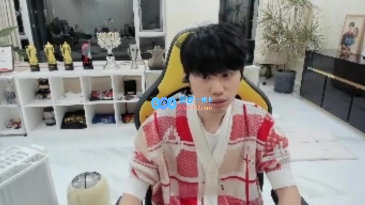 Doinb：为了改善排位环境，拳头必须采取措施，了解为何选手纷纷不愿意参与排位