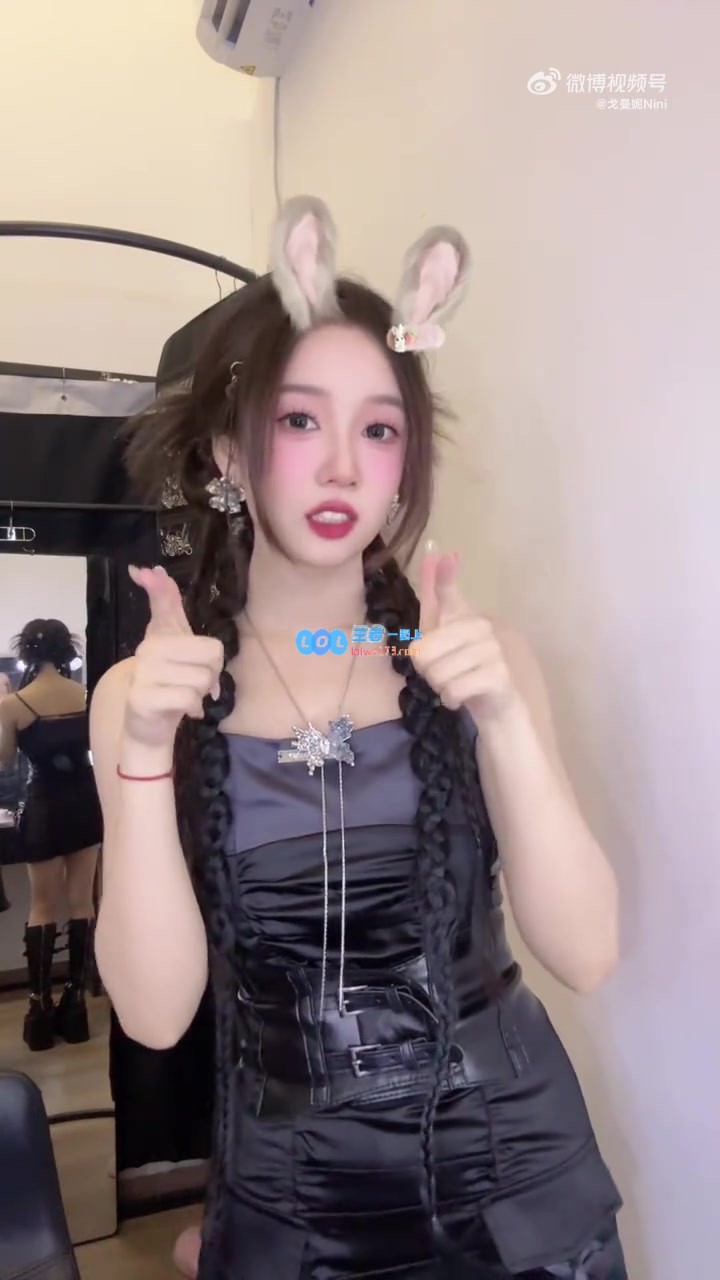 捏得真可爱!无畏契约的主持人戈曼妮分享新视频:充分利用每一次妆容