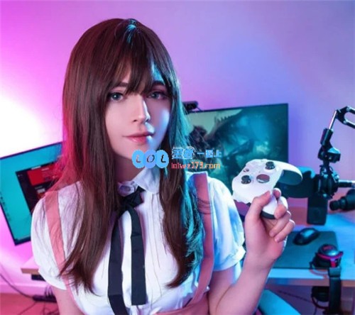 前C9下路选手Sneaky在美服登顶王者，金克丝胜率惊人高达69％