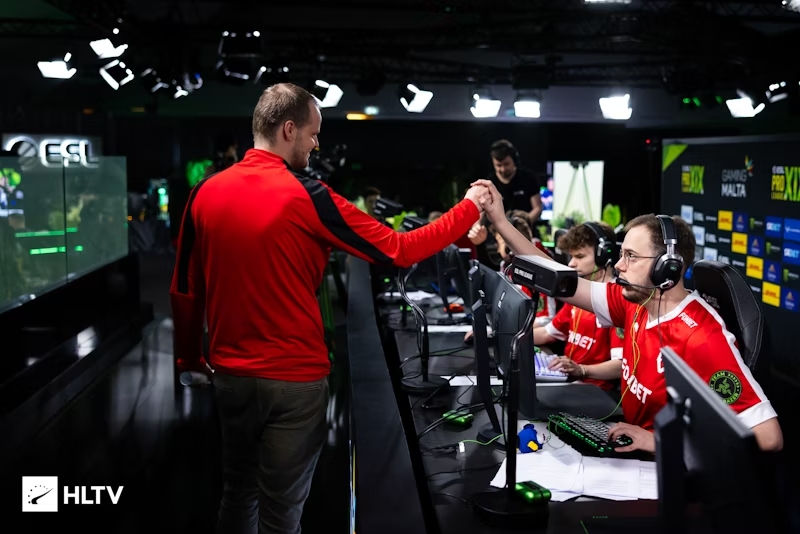 Xyp9x：调整siuhy是一个对他本人和队伍都有利的决定