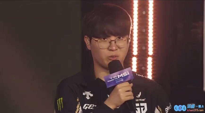 Kiin：去年我们是拿到了MSI的冠军，今年我相信也能继续延续！这条路上，我们携手并进，共创辉煌！