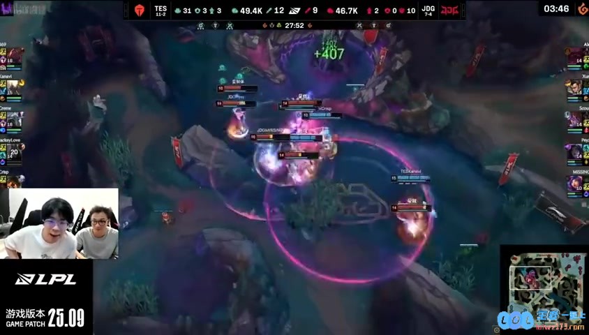 Wayward看TES四打五赢团：感觉这上野才是C位，双C玩的像坦克！