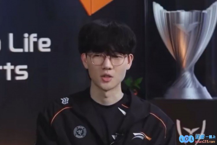 Viper：忍住想要偷懒的想法去练习，这些日积月累才成就了自己，使他成为电竞界的传奇