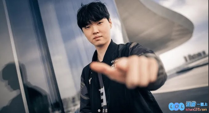 GENCEO：拳头有本事就坚持黑Chovy的立场也告诉我们谁干的，玩家与职业之间的博弈再度升级