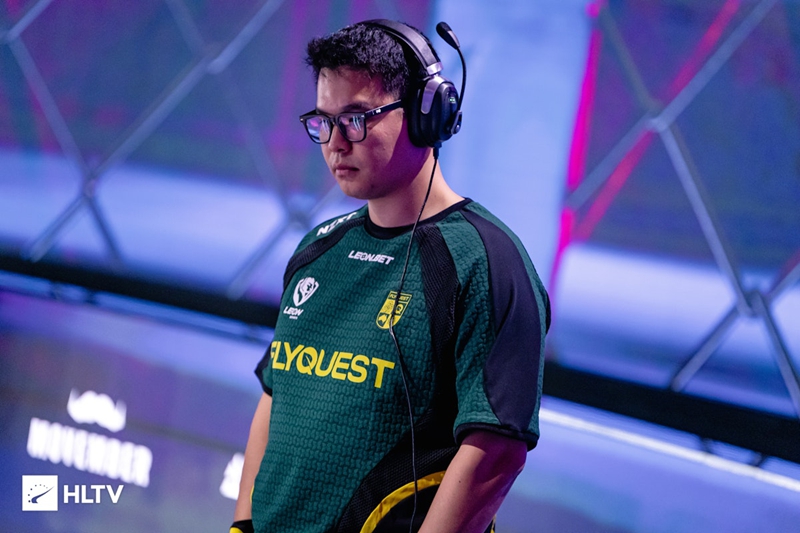 FlyQuest与教练erkaSt分道扬镳：战术理念存在根本分歧