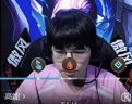 NGA网友太搞了?网友发现一血图标正好在ELK鼻子上宛如小丑这一幕让人忍俊不禁