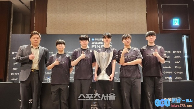 GEN夺冠赛后群访：主教练最警惕LPL的BLG和TES，Chovy想交手iG