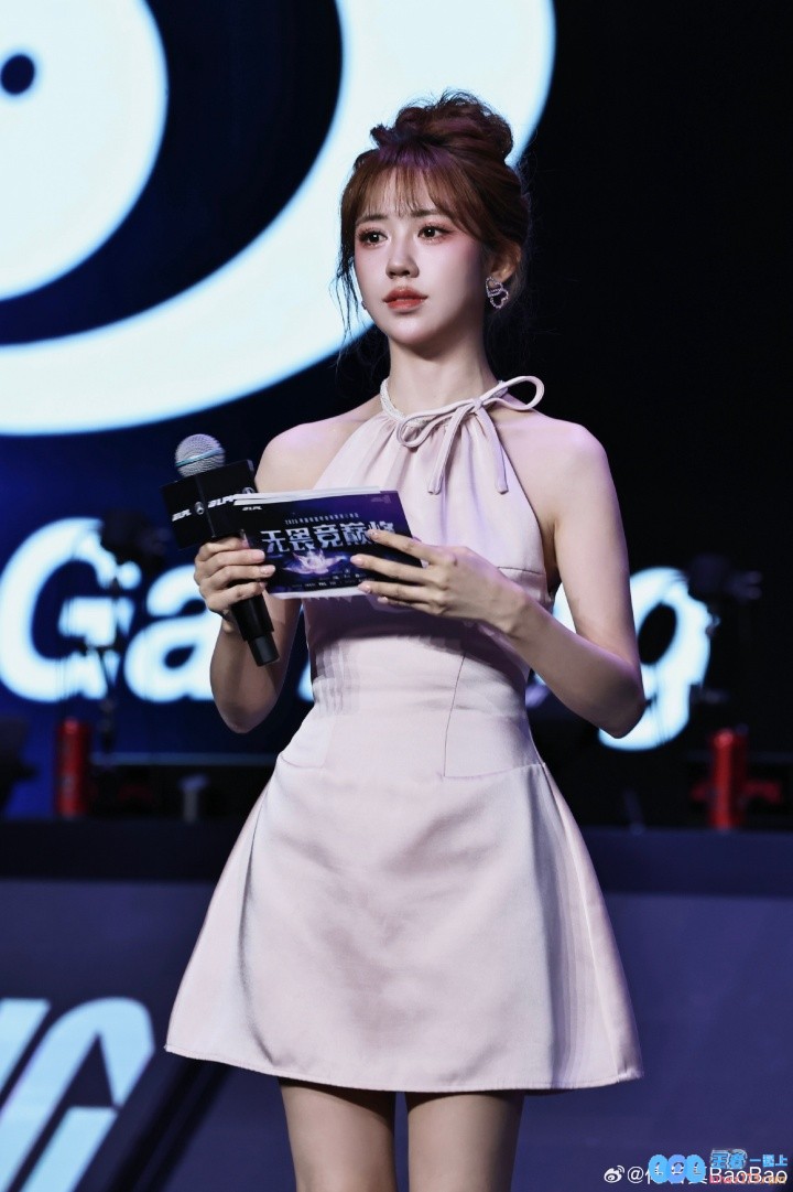 女主持人Baobao晒照：已经无心上节前最后两天班了~她的心灵之旅不可不知！