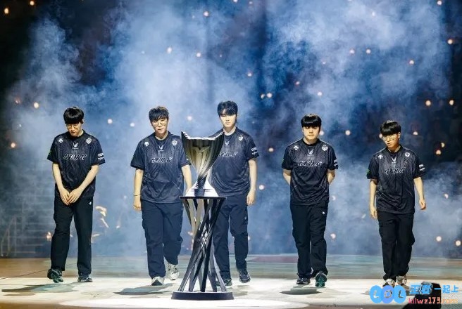 夺得LCK总冠军后GEN官方发表宣言：我们不会停止前进，未来将继续创造奇迹