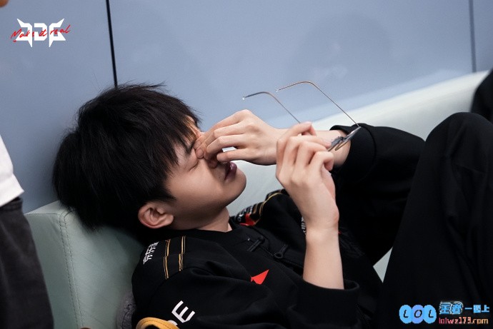 真有这么烂?网友统计Xun拼惩数据：被抢远古龙率100%被抢大龙率87.5%