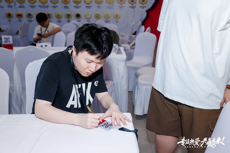 5EPlay专访advent:想尽自己的能力去做一些帮助到新人的事