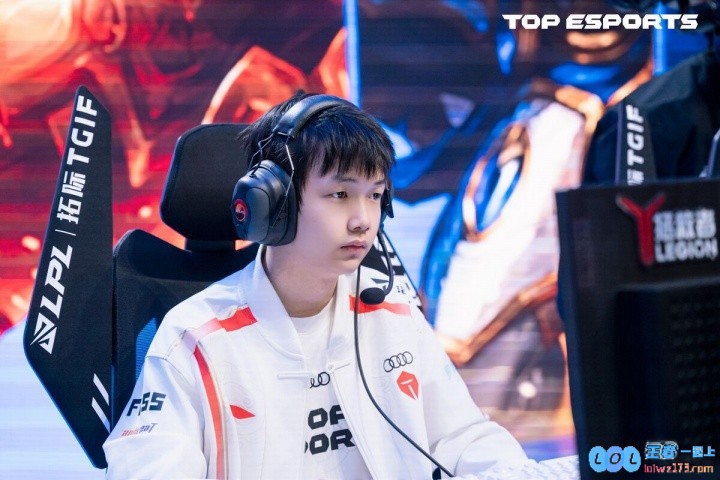 爆料人：TES和中单Creme续约，皓哥（郭皓）真的是每年尽力，助力战队再创辉煌！