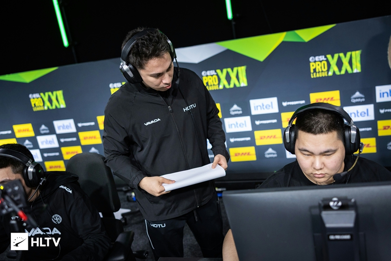 HOTU教练mou:我从不认为TheMongolZ是世界最强战队