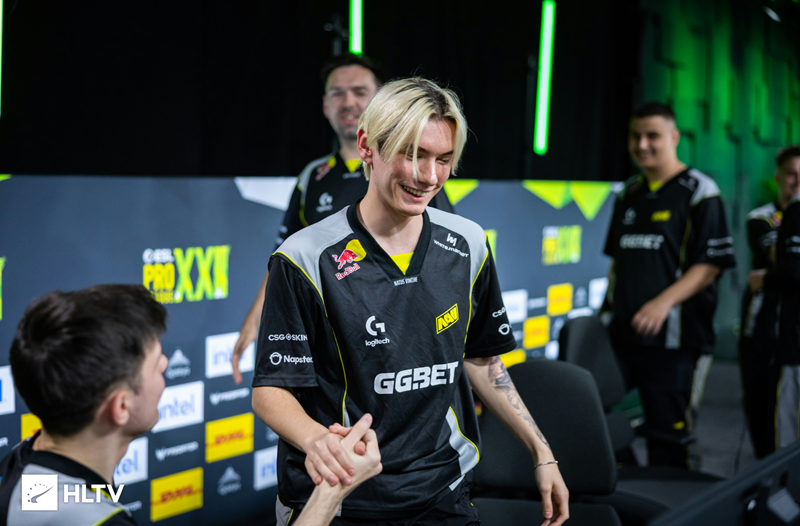 w0nderful:现在队里每个人都感觉很自在