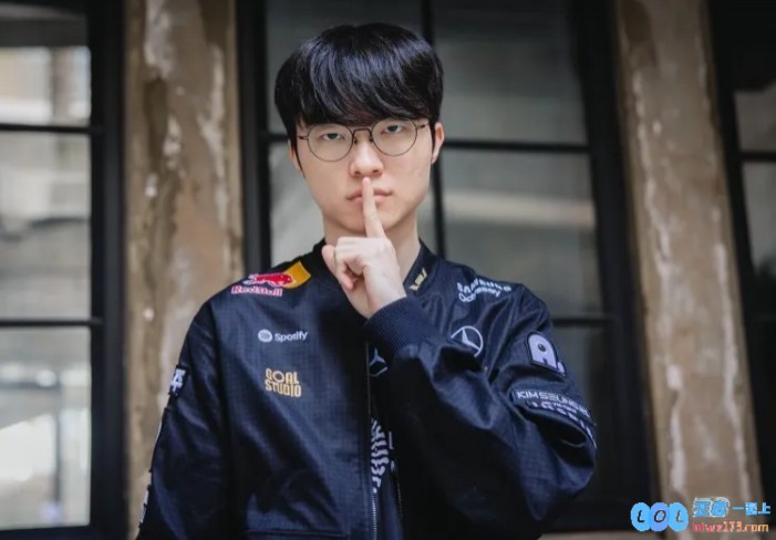 Faker：粉丝们因我们夺冠而开心，这就是我最大的快乐，幸福的故事在比赛间流转