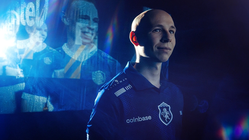 EliGE:FaZe起初愿意尝试我的思路,但后来发现差异太大