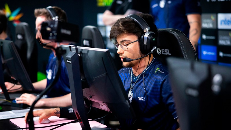 浪子回头：Twistzz的FaZe重生记