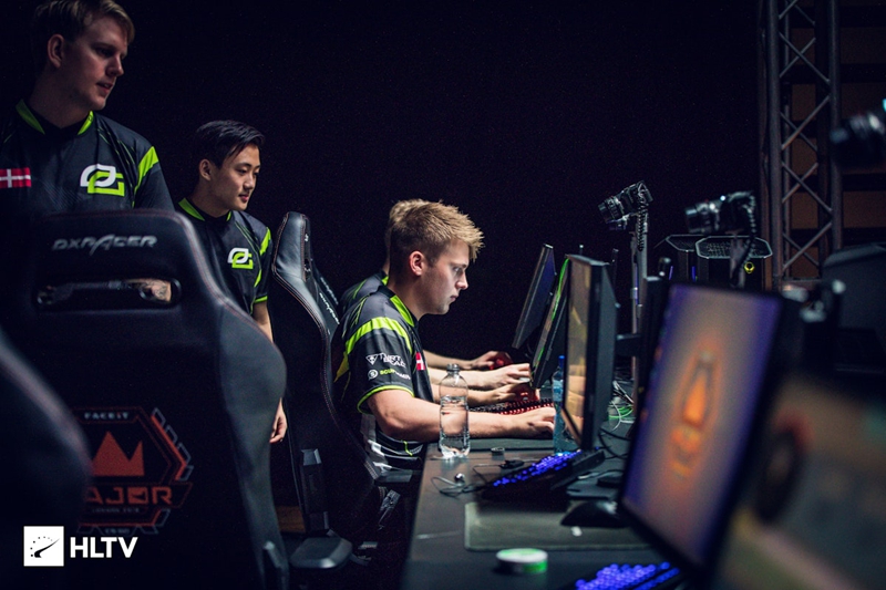 k0nfig退役转型经纪人:不想再看到任何人经历我所承受的一切