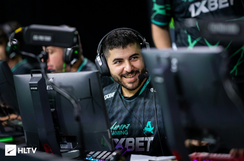 MAJ3R：多次回看对阵NAVI比赛，对己方失误难以置信