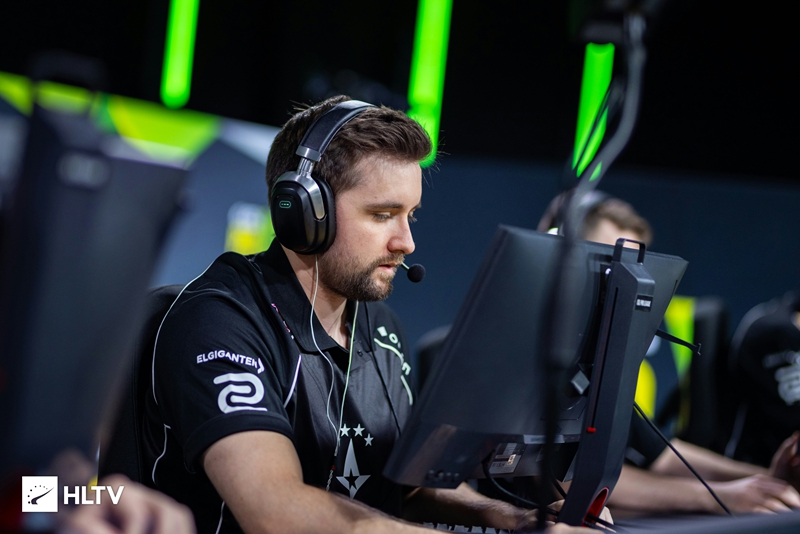 HooXi：在G2的评价两极分化，若无CS会当会计