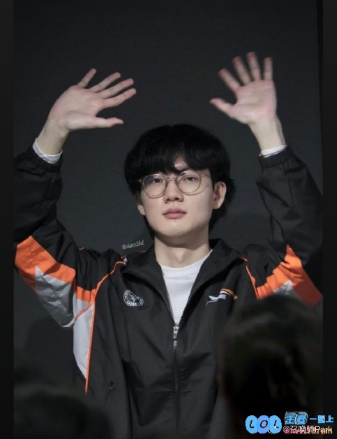 啊?爆料人:BLG和JDG都在考虑Kanavi+Viper下位替代Xun+ELK,电竞圈又将迎来重磅变动