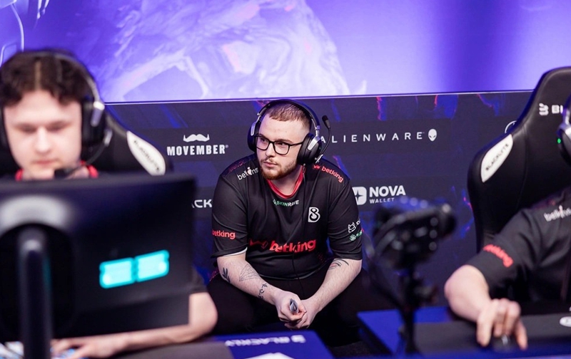 不止于战术：论教练在CS2中的核心价值