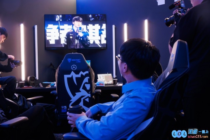 AL老板菲菲感谢Tabe：愿Tabe未来顺遂坦荡，山水有相逢，再会有期，期待良缘再续