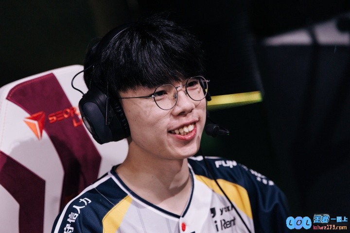 前CFO辅助Kaiwing求职：想继续打，希望燃烧的热情不会就此熄灭，展现职场奋斗传奇