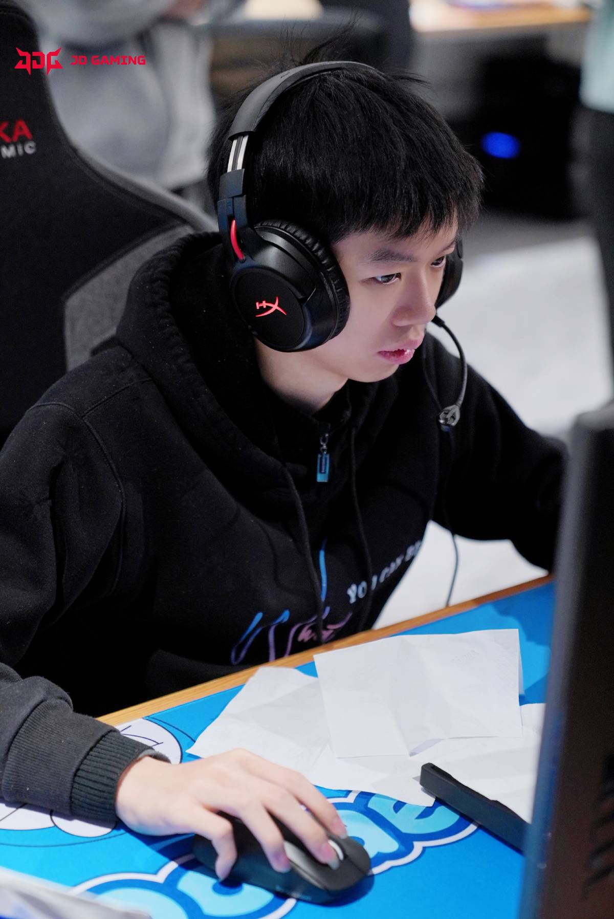 被LNG退货后，Tarzan成S14首位王者！LPL新人打上韩服前三
