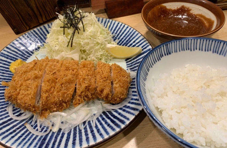 日本顶级战队SHG选手伙食：生鲜饕餮 令人垂涎