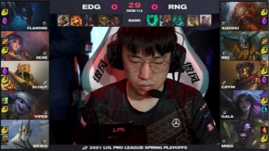 RNG复活成功！RNG 3-2击败EDG成功挺进总决赛