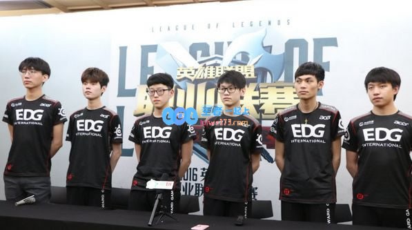 EDG赛后群访Deft：没觉得meiko长得帅
