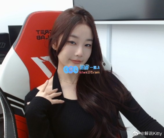 解说kitty分享韩服段位成绩：成功单排达成大师级别～?听说可以出去放松一下了