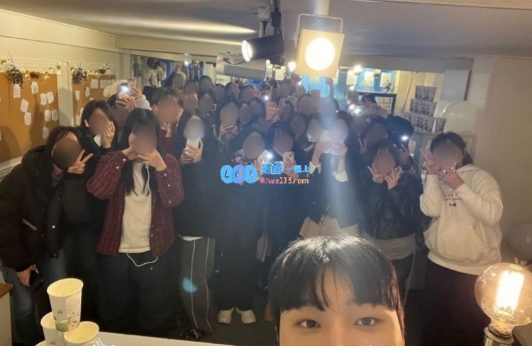 Peyz向粉丝们告别：非常感谢大家为我庆祝生日！我一定会好好归来的