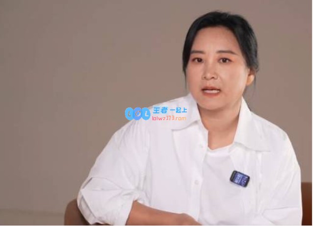 贾玲谈减肥100斤后观众缘变化：体重虽轻但我依然保持本色