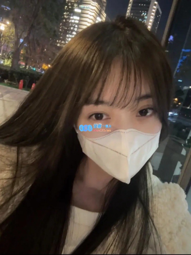 主持人小钰分享休假美照，记录这段宁静的日常生活