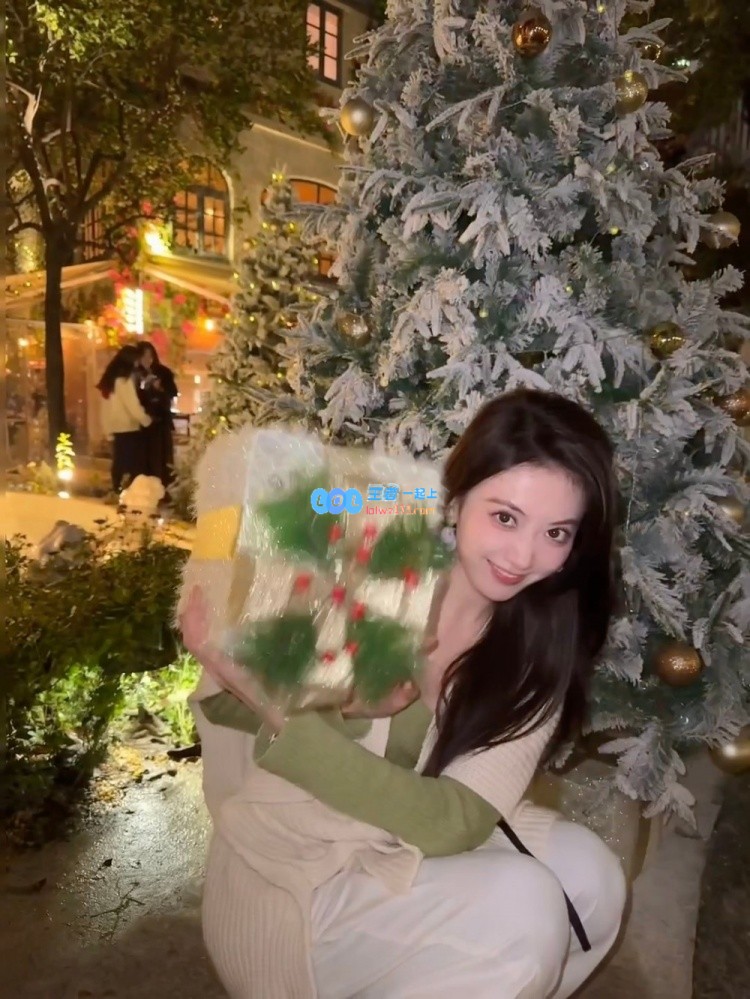 无畏契约主持人唯嘉晒出新照：宅女重返阳光生活的首日感受与尝试