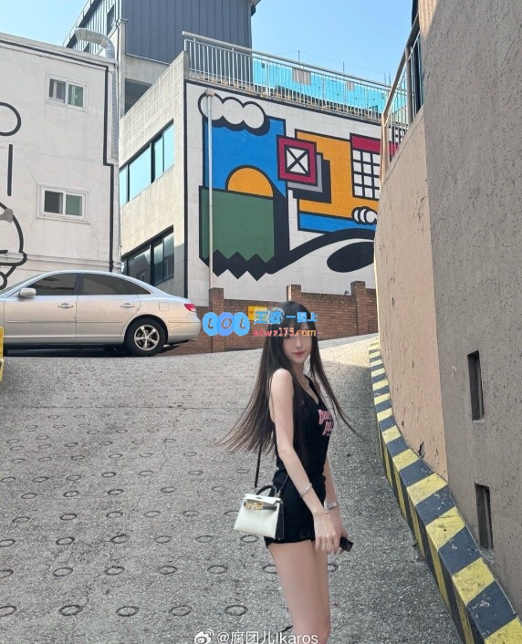 主播腐团儿美照曝光：哇！你这双腿的长度简直逆天了~~