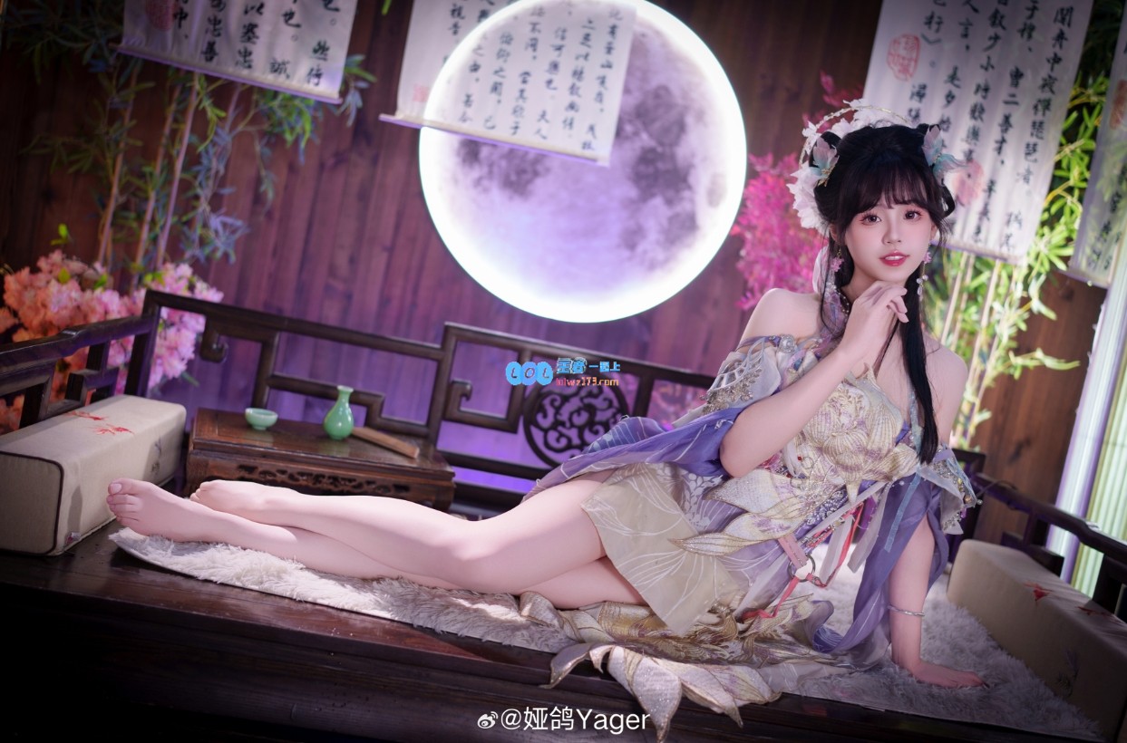 ?优雅紫韵斗艳！永劫无间女主播COS紫萍：肌肤如雪红润透亮美无瑕