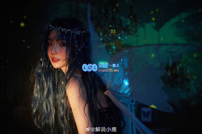 蝴蝶翅膀?KPL主播小鹿分享美照：循序渐进才能迎来春天，祝你勇敢破茧