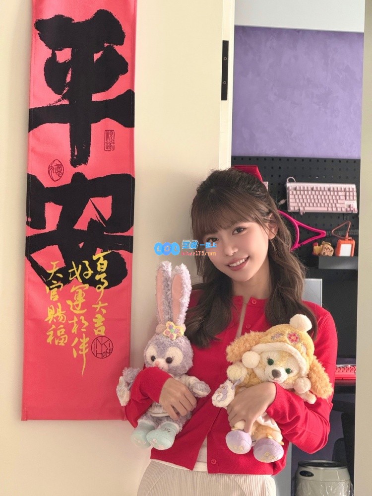 周淑怡分享美照：愿景成真，岁岁依旧平安宁静
