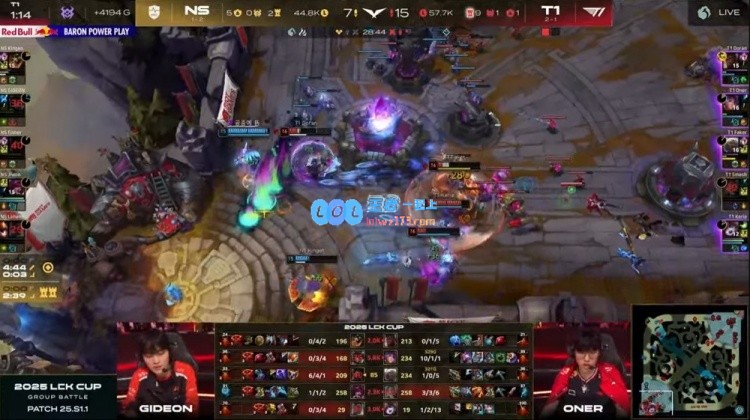 ?小吕布闪耀全场！Keria璐璐强势击杀KingenOner三杀助力T1横扫NS