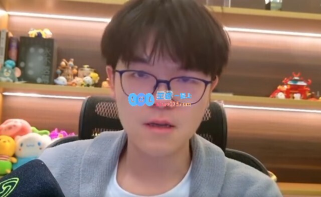 柯洁在战鹰致歉B站动态下留言：“好，我接受…祝你新年快乐，期待未来再战！”