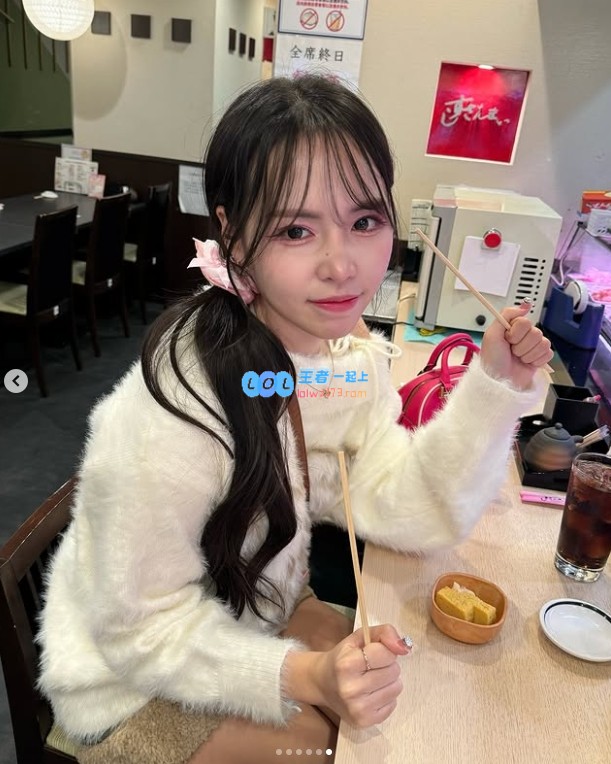 Oner姐姐携手姐妹们畅游美食之旅，尽享欢乐时光~