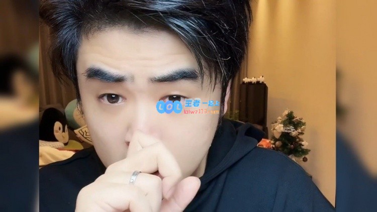 朱开：无论面对RNG还是后续对手，iG小组赛第二名出线的难度不大
