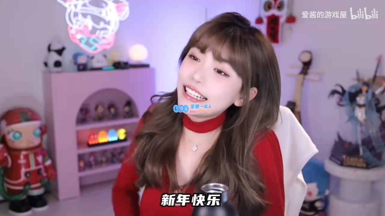 周淑怡在大年初一爆吐槽：生理期来袭让她气愤不已直言不讳！