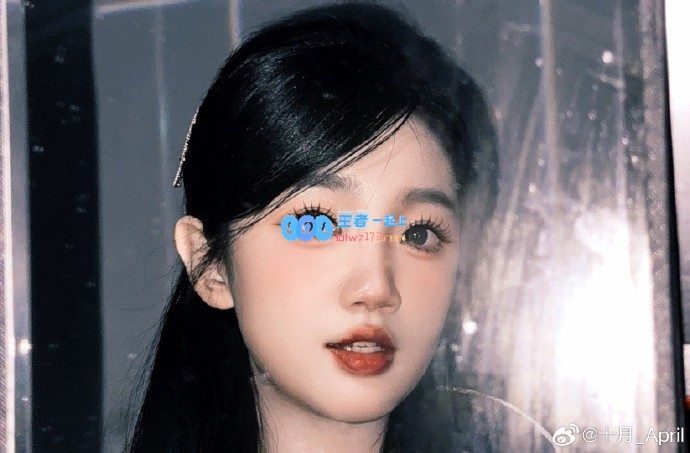 ?迷人的月神！分享十月美照：祝大家新年快乐~