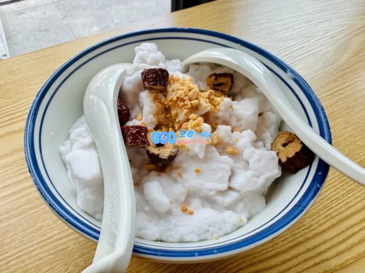 解说957分享美好时光：美食之旅结束后准备开始工作了??